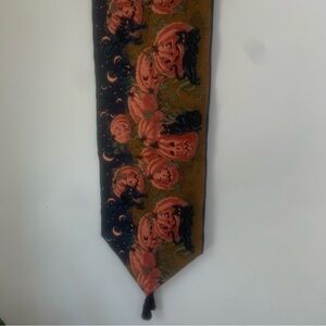 Kohl’s Pumkatz III Halloween Table Runner